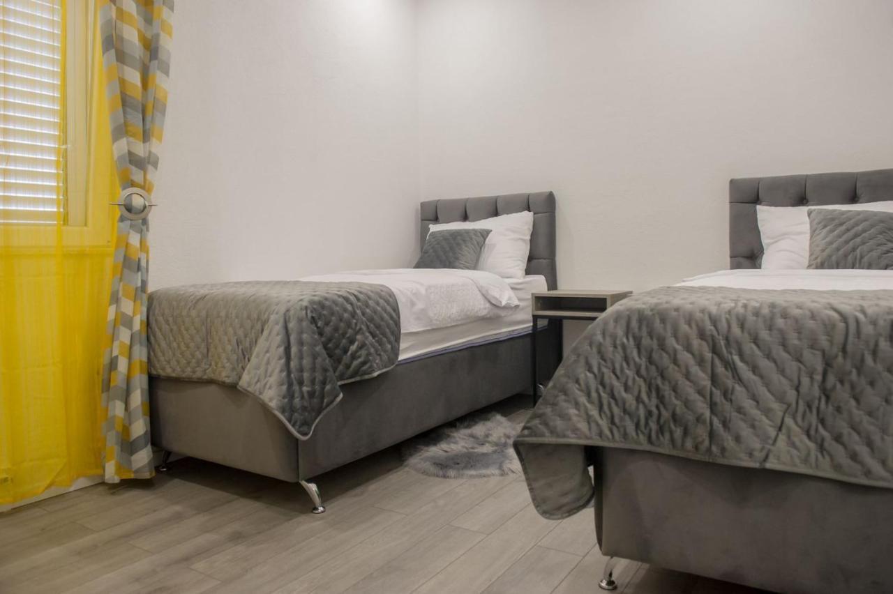 Apartment Lux Elba Kaštela Εξωτερικό φωτογραφία