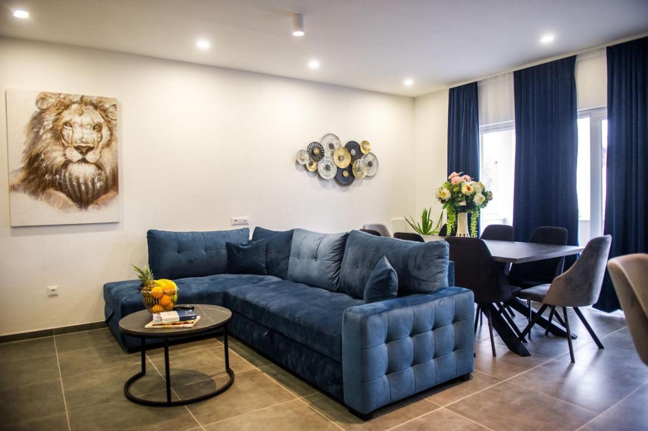 Apartment Lux Elba Kaštela Εξωτερικό φωτογραφία