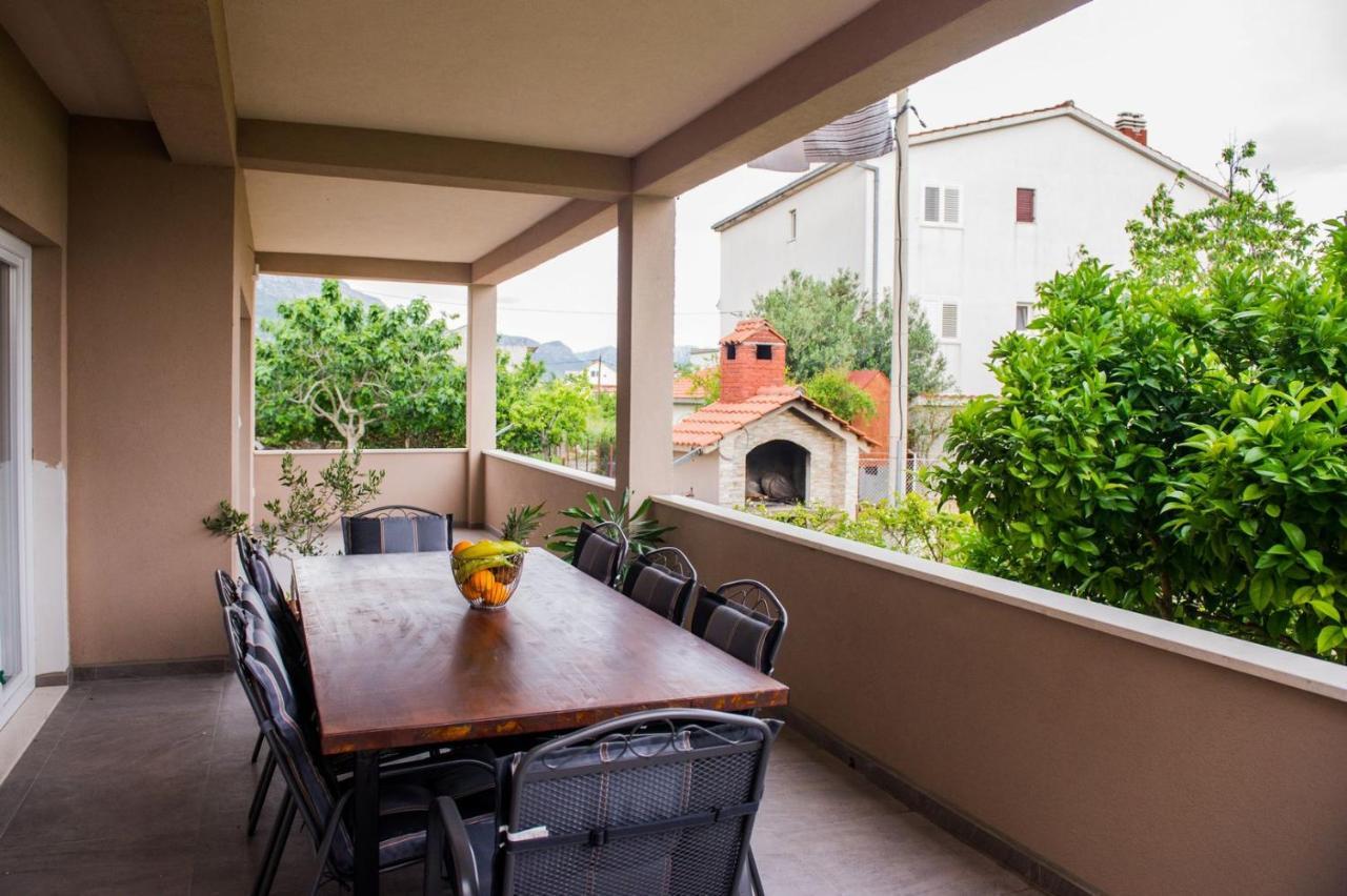 Apartment Lux Elba Kaštela Εξωτερικό φωτογραφία