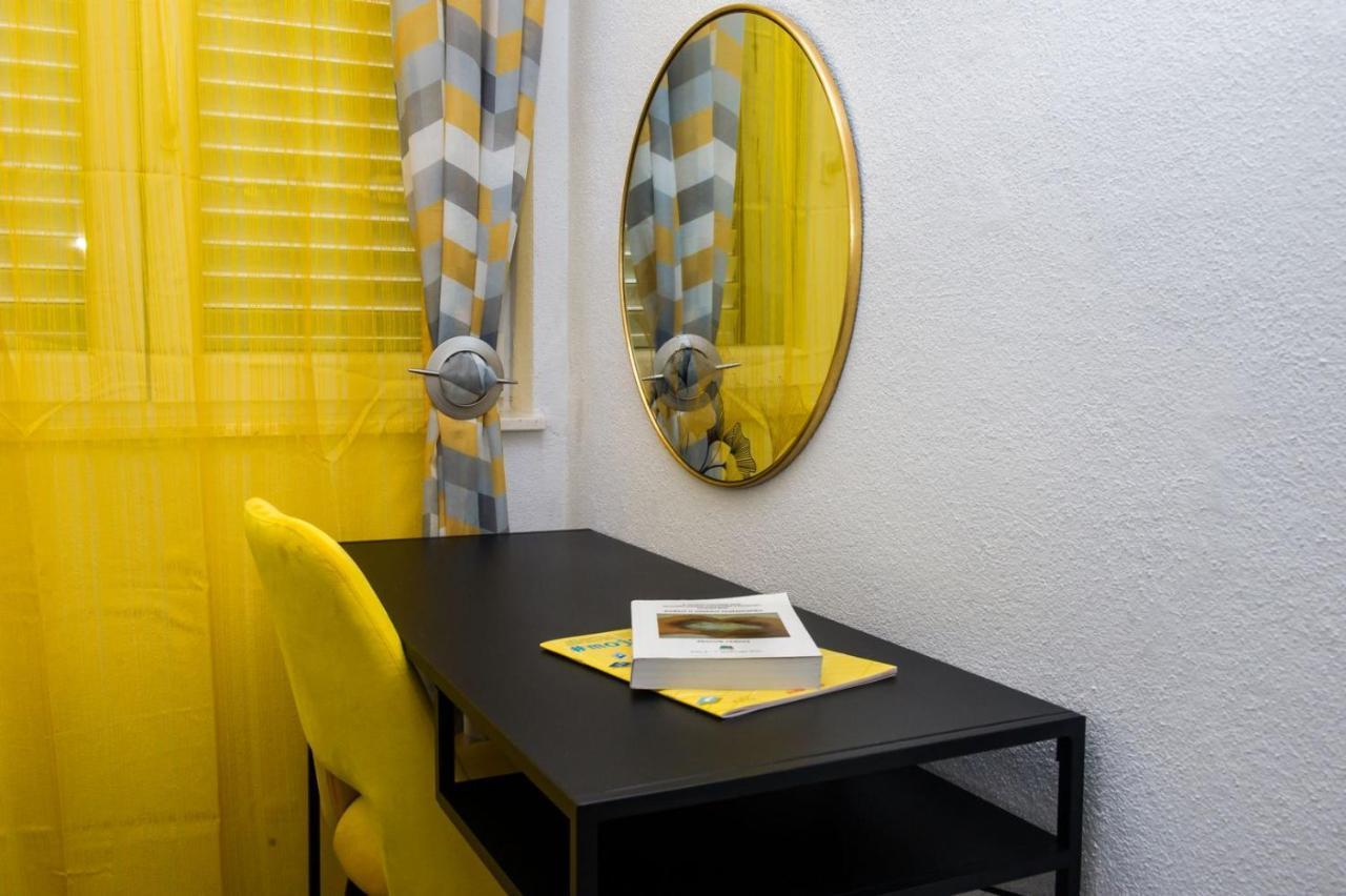 Apartment Lux Elba Kaštela Εξωτερικό φωτογραφία