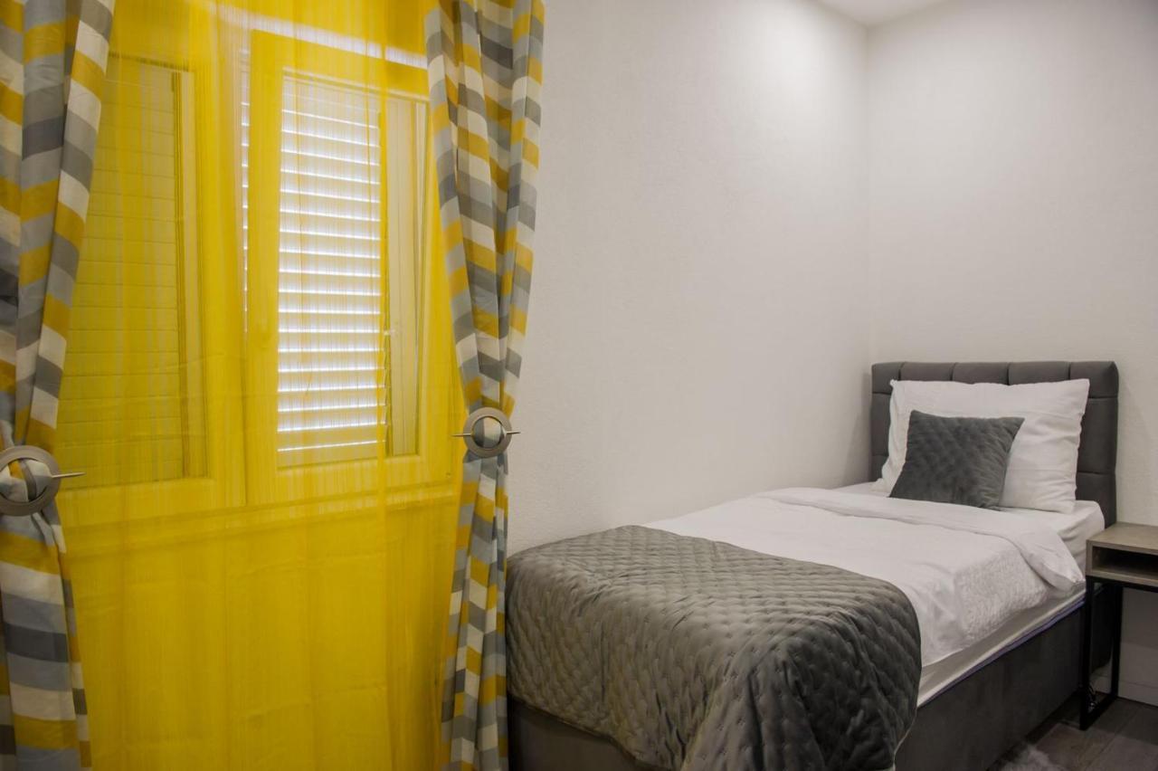 Apartment Lux Elba Kaštela Εξωτερικό φωτογραφία